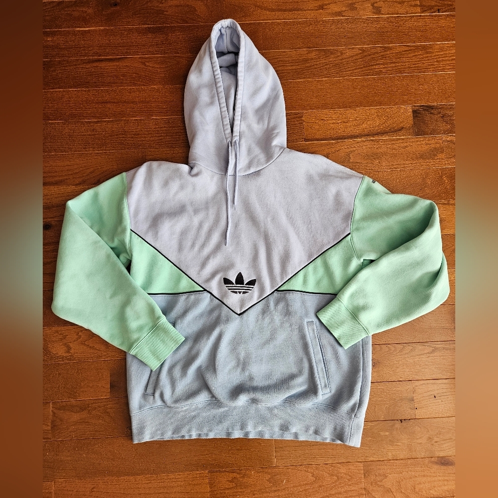 Adidas Sweatshirt Large